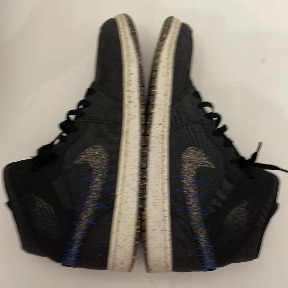 NIKE AIR JORDAN 1MID RUNNING SNEAKERS MENS SIZE 11